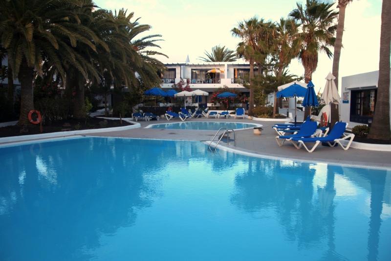 Apartamentos Playamar Puerto del Carmen  Exterior photo
